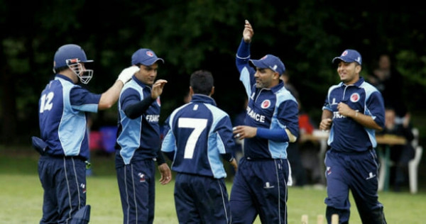  'நாங்க கிரிக்கெட்டும் விளையாடுவோம்' - ஒரு சோக கதை! 