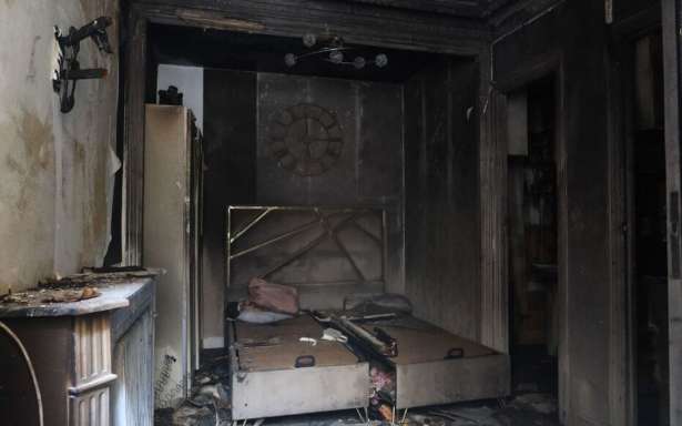 பரிஸ் அடுக்குமாடி குடியிருப்பில் ஏற்பட்ட தீவிபத்து! தீவிர விசாரனை...