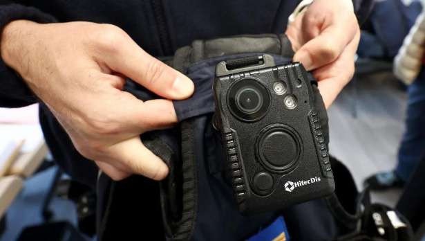 அவதானம் : பயணச்சிட்டை பரிசோதகர்களுக்கு கமரா!