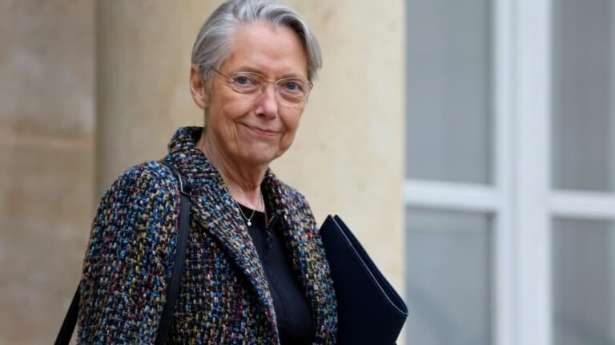 நட்டாற்றில் நிற்கும் வரவுசெலவுத்திட்டம்! - 49.3 அரசியலமைப்பை பயன்படுத்த பரிந்துரை!!