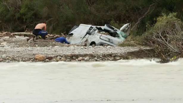 வெள்ள அனர்த்தம்! - இருவர் பலி!