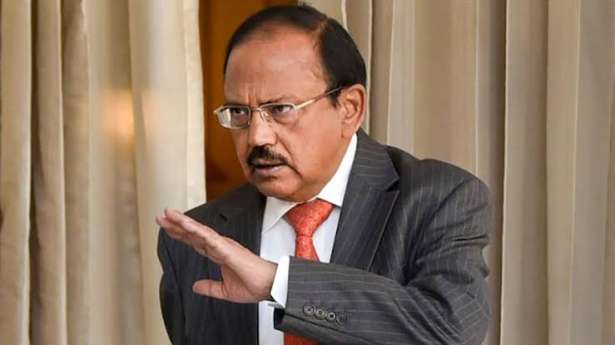 டிரம்ப் வரி மிரட்டல் எதிரொலி : ரஷ்யா செல்கிறார் அஜித்தோவல்