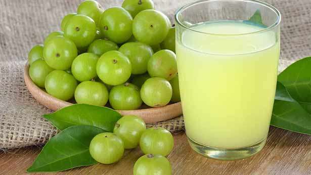 நெல்லிக்காயை வெறும் வயிற்றில் சாப்பிடுவதால் ஏற்படும் நன்மைகளை பற்றி உங்களுக்கு தெரியுமா?