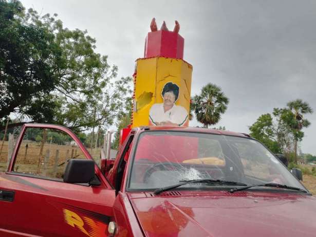 திலீபனின் ஊர்தி மீது கொலை தாக்குதல்: 6 பேர் கைது