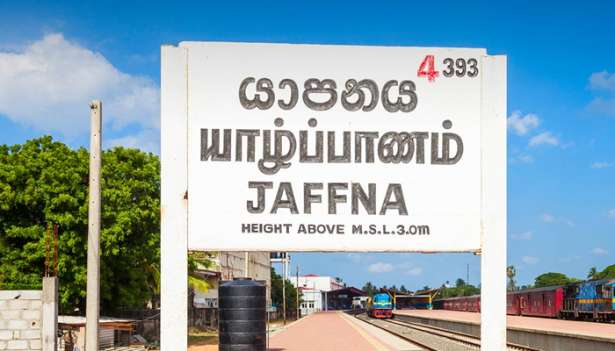 யாழில் பரபரப்பை ஏற்படுத்திய வாள் வெட்டு - மூவர் வைத்தியசாலையில்