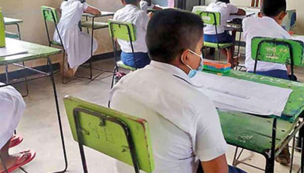 இலங்கையில் இன்று நள்ளிரவு முதல் மேலதிக வகுப்புகளுக்கு தடை