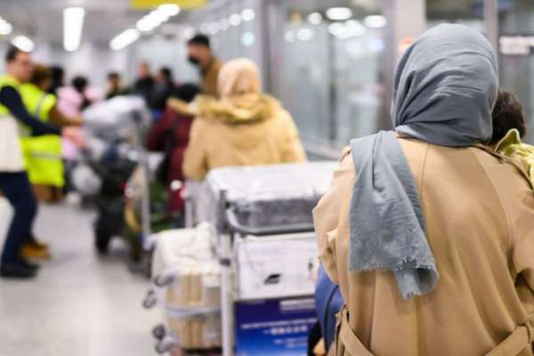 ஜேர்மனிக்கு அவசரமாக கொண்டுவரப்படும் அகதிகள் - காரணம் என்ன...?