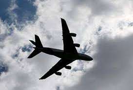 கிரீஸில் விமான சேவைகள் பாதிப்பு - தொழில்நுட்பக் கோளாறால் பீதியில் பயணிகள்