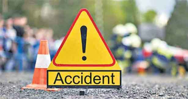 இலங்கையில் மேலும் ஒரு பேருந்து விபத்து - 2 பேர் பலி - 29 பேர் படுகாயம்