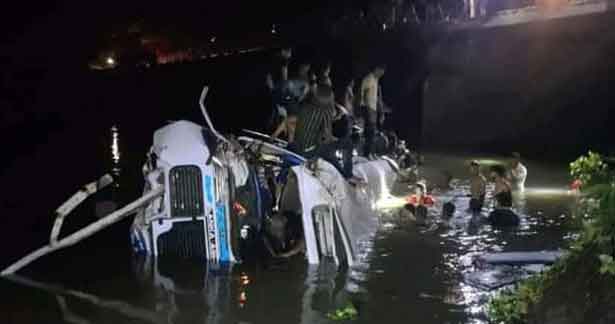 இலங்கையில் கோர விபத்து - அதிகரிக்கும் மரணங்கள்