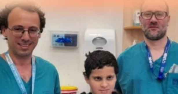 மருத்தவ உலகில் அதிசம் - முறிந்த தலையை மீண்டும் ஒட்டவைத்த மருத்துவர்கள்