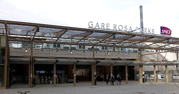 Gare Rosa-Parks தொடரூந்து நிலையம்! - யார் அந்த ரோசா??!