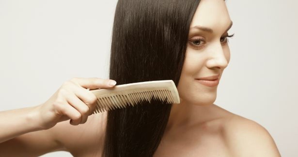 பெண்கள் கூந்தலை ஆரோக்கியமாக பாதுகாக்க டிப்ஸ்