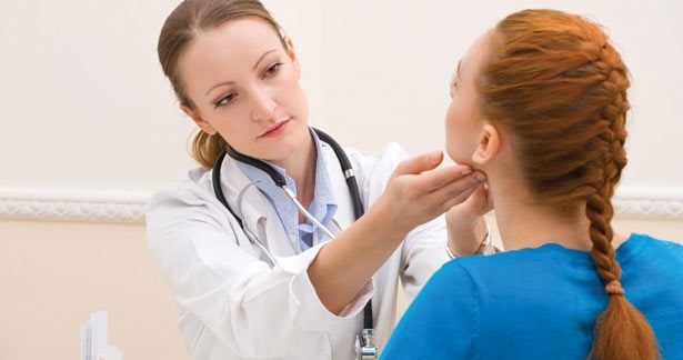 தைராய்டுக்கான அறிகுறிகளும்  பாதுகாப்பு முறைகளும்